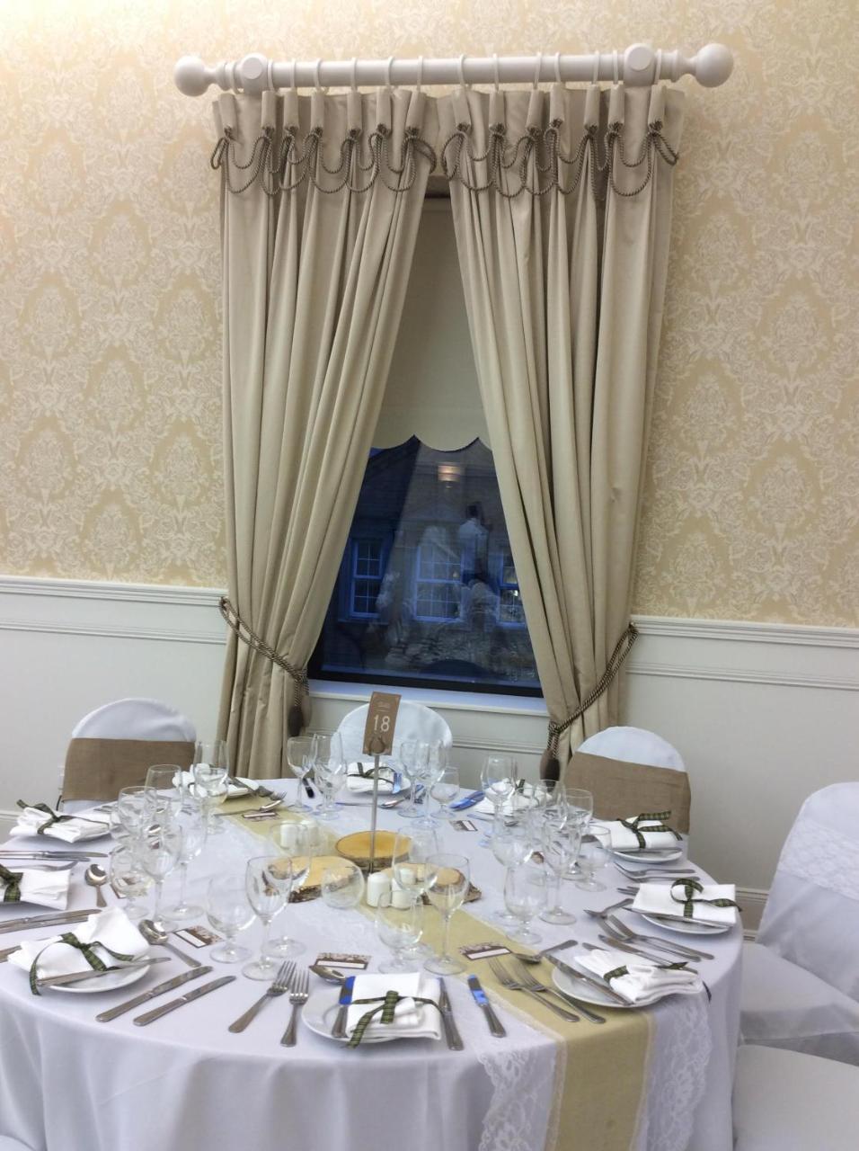 Hotel Ivy Tower 2*