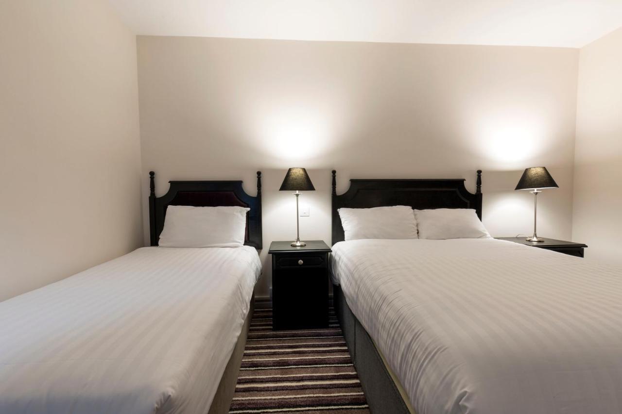 Ivy Tower Hotel 2*